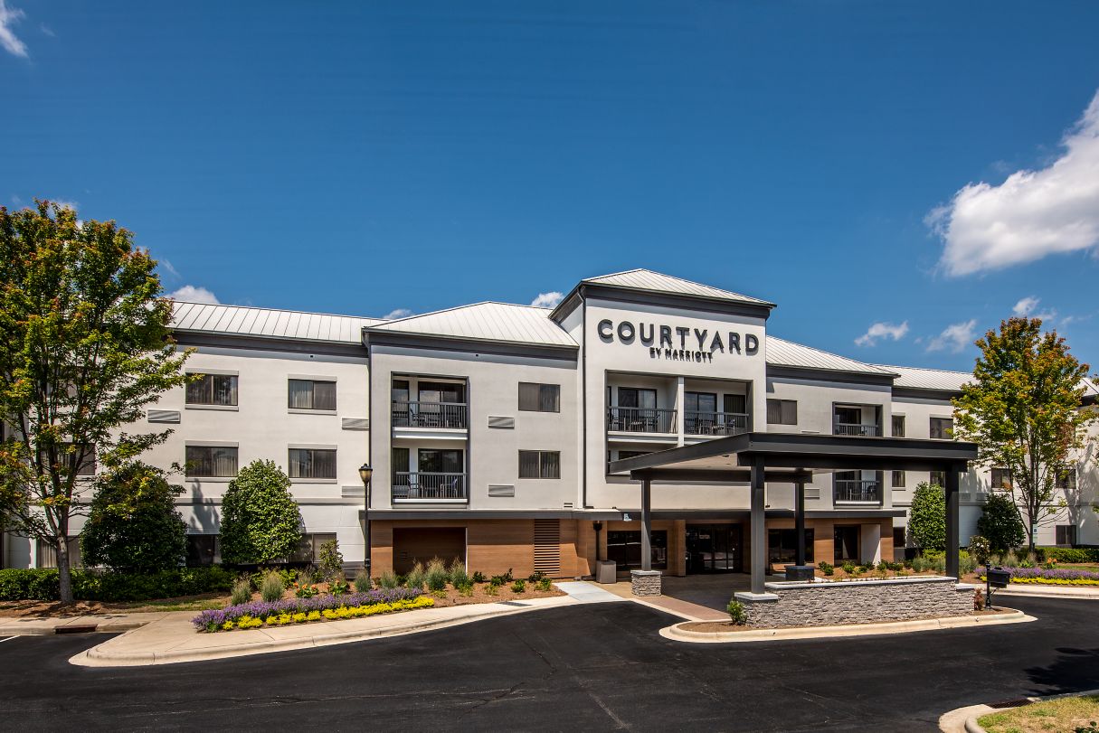 Courtyard Charlotte Ballantyne